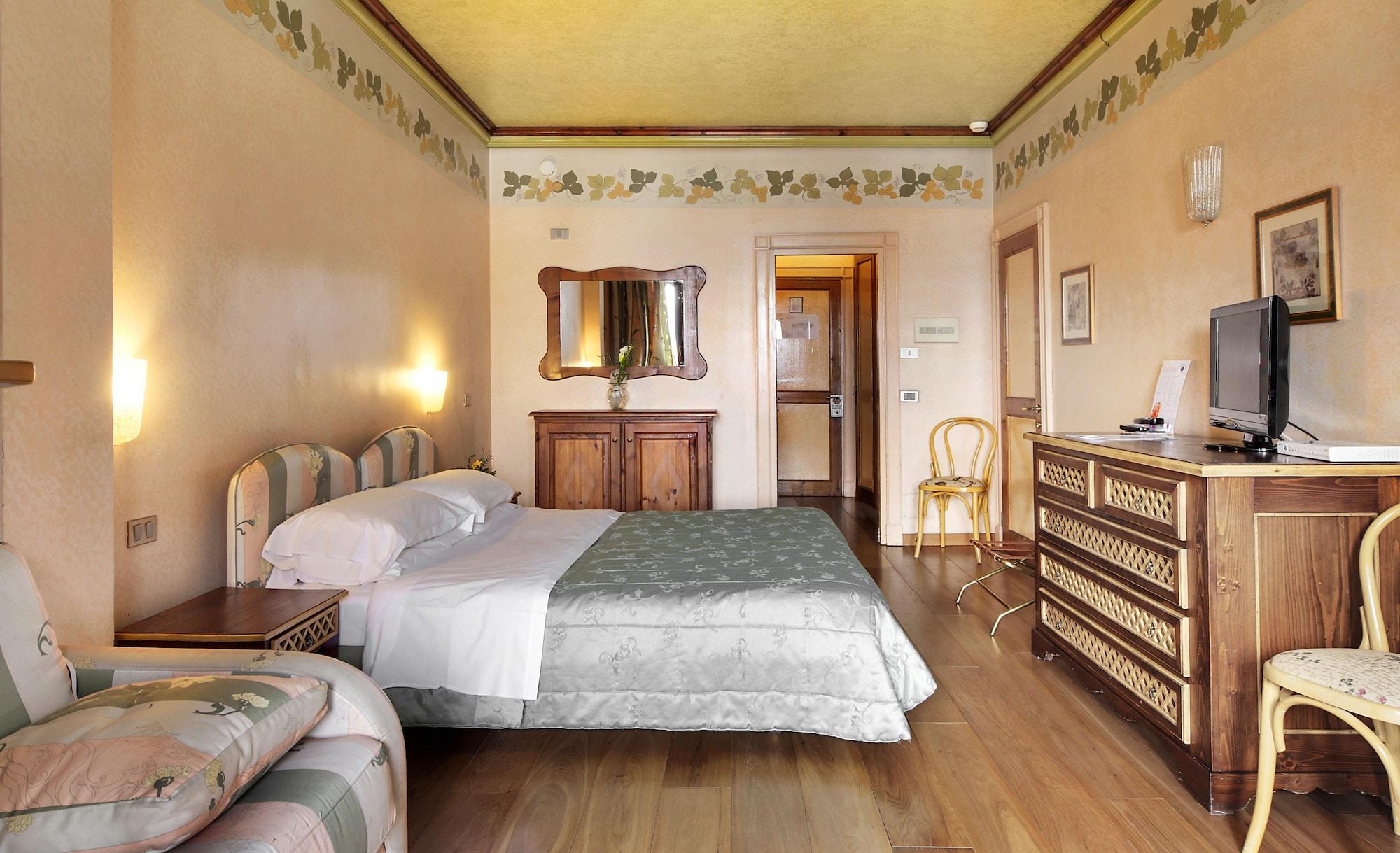 Hotel Club Relais Des Alpes Madonna Extérieur photo