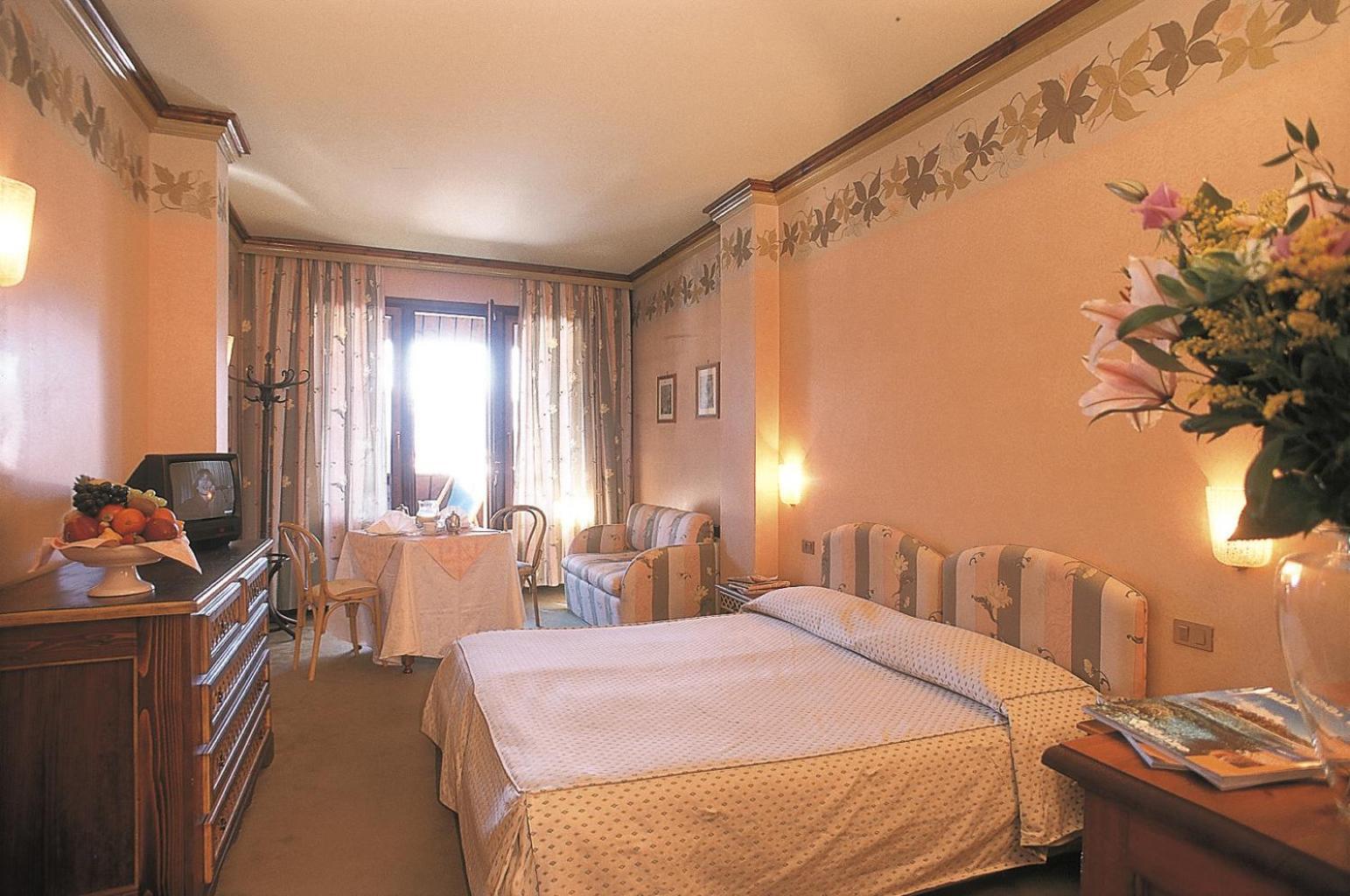 Hotel Club Relais Des Alpes Madonna Extérieur photo