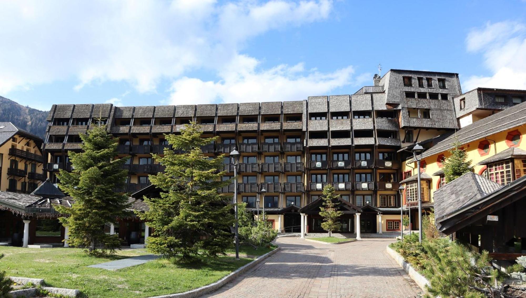 Hotel Club Relais Des Alpes Madonna Extérieur photo