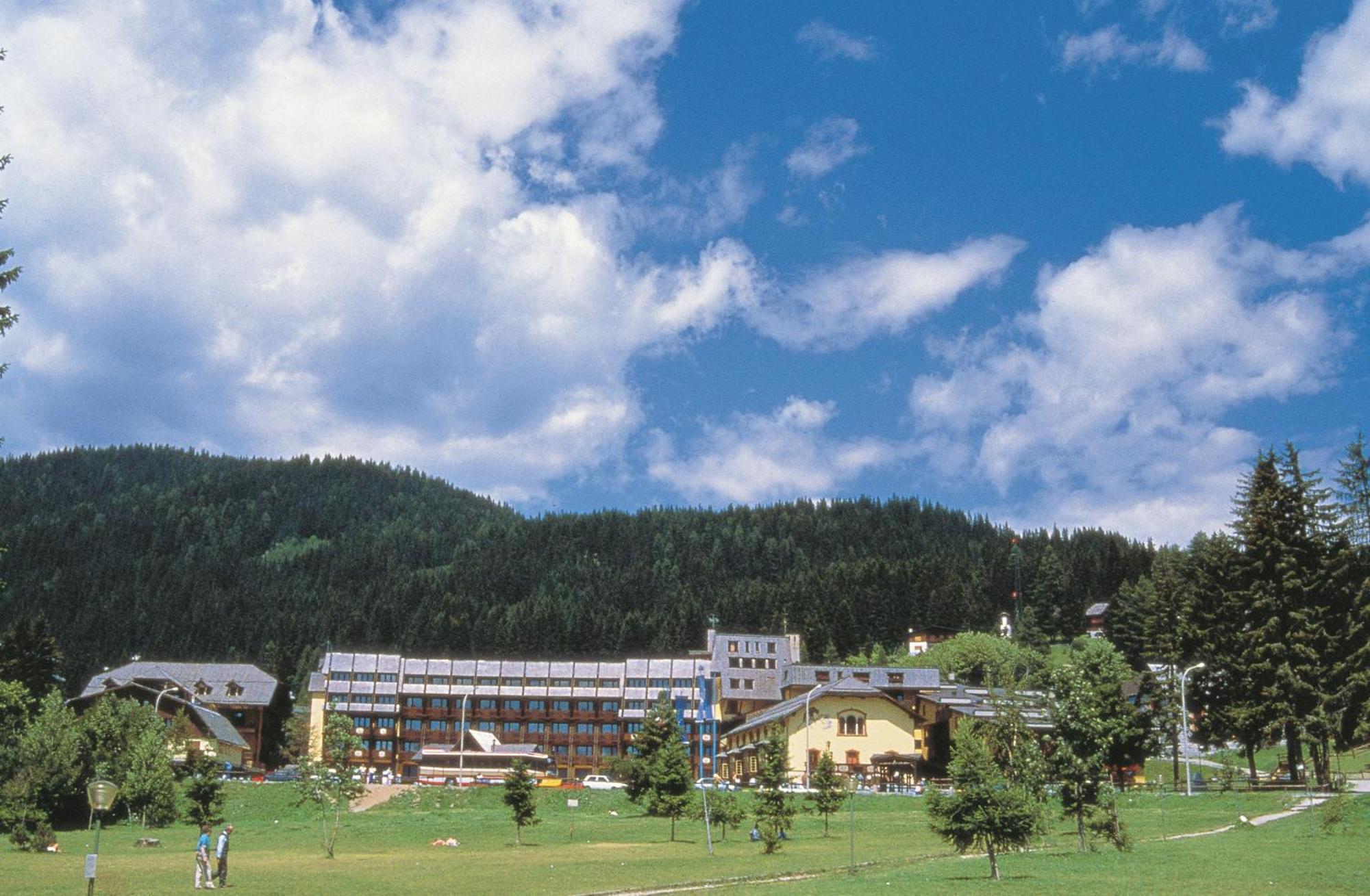 Hotel Club Relais Des Alpes Madonna Extérieur photo