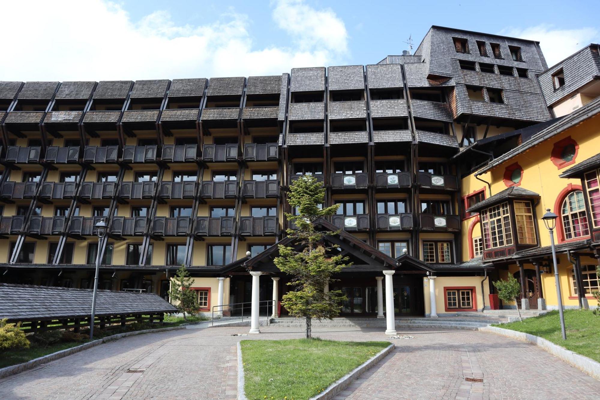 Hotel Club Relais Des Alpes Madonna Extérieur photo